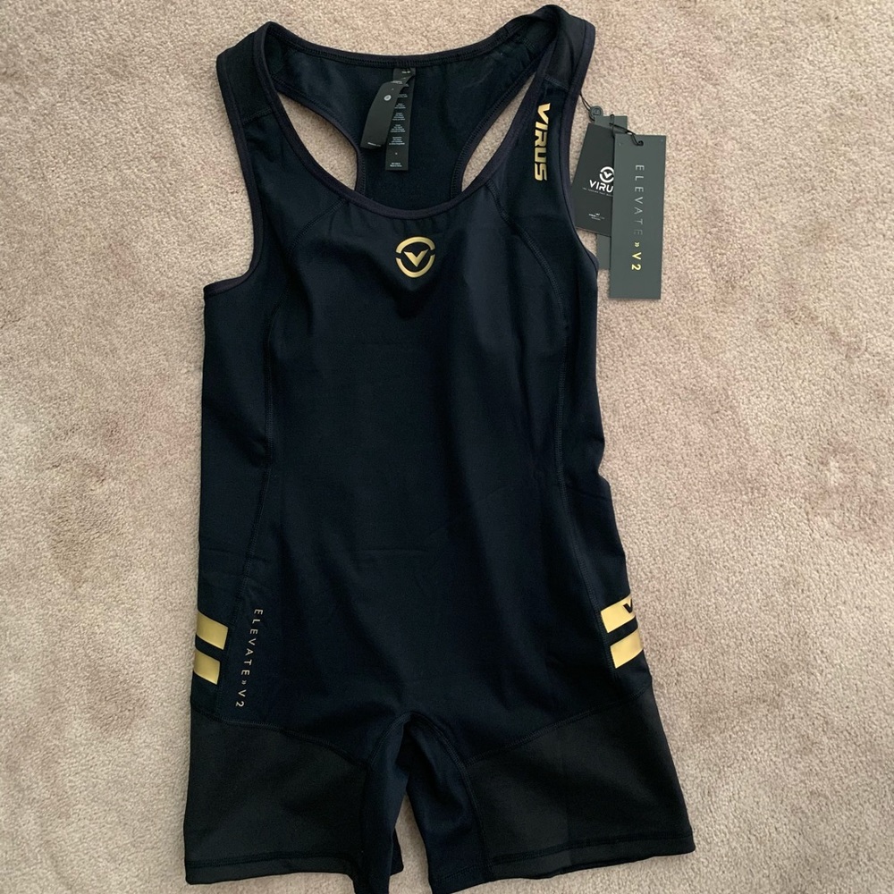NWT Virus Singlet